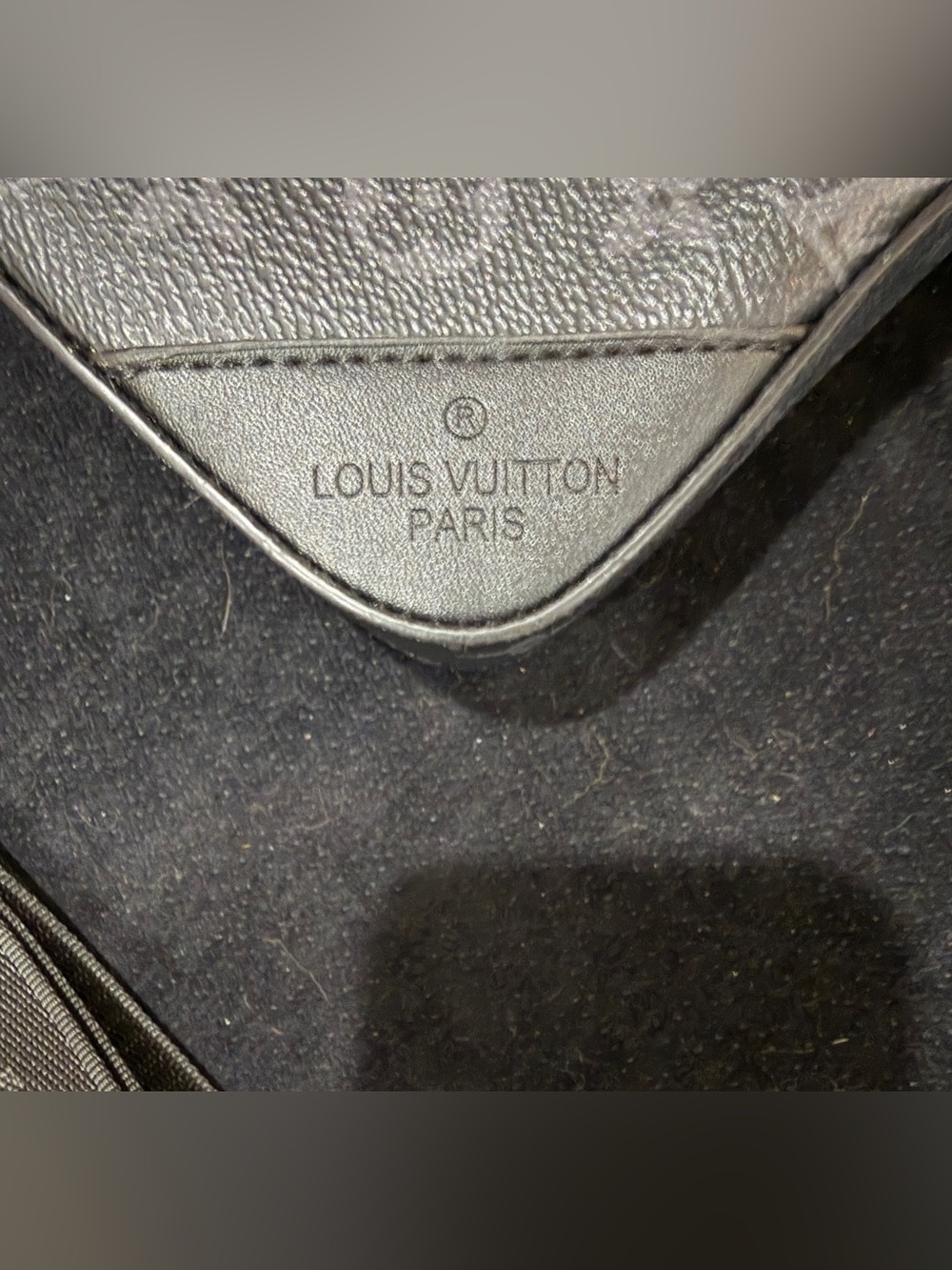 Louis Vuitton Gray Monogram Messenger Bag with Adjustable Strap - Picture 8 of 11
